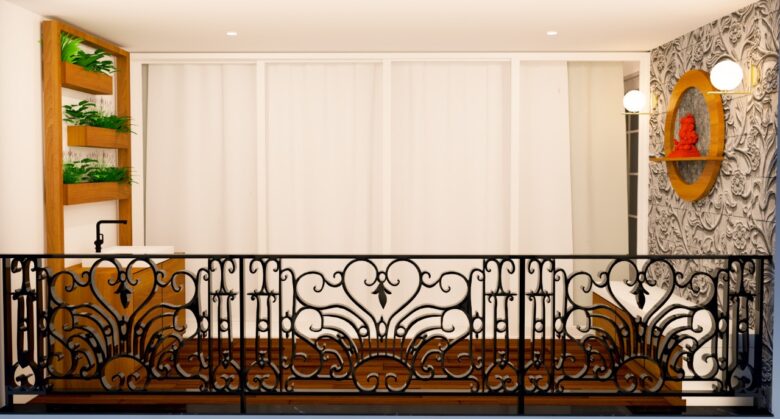 HALL BALCONY
